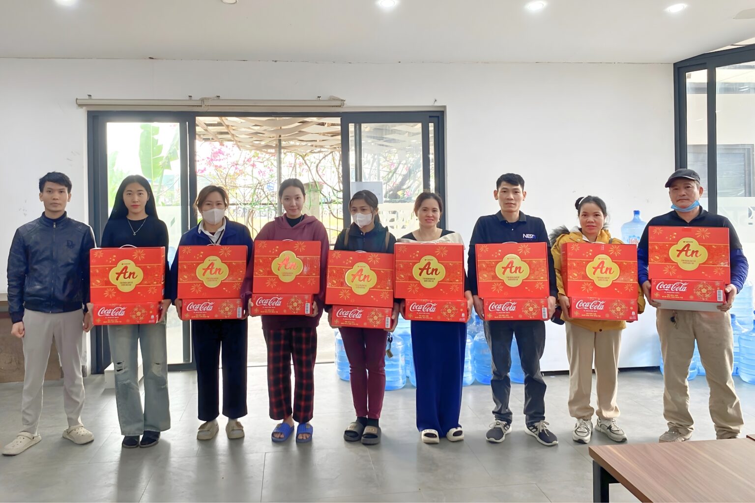 nesta-qua-tet-Nguyen-dan-Binh-Ngo