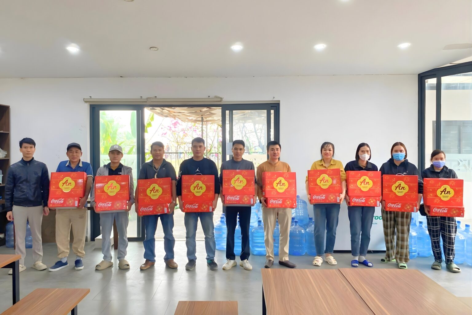 nesta-qua-tet-Nguyen-dan-Binh-Ngo