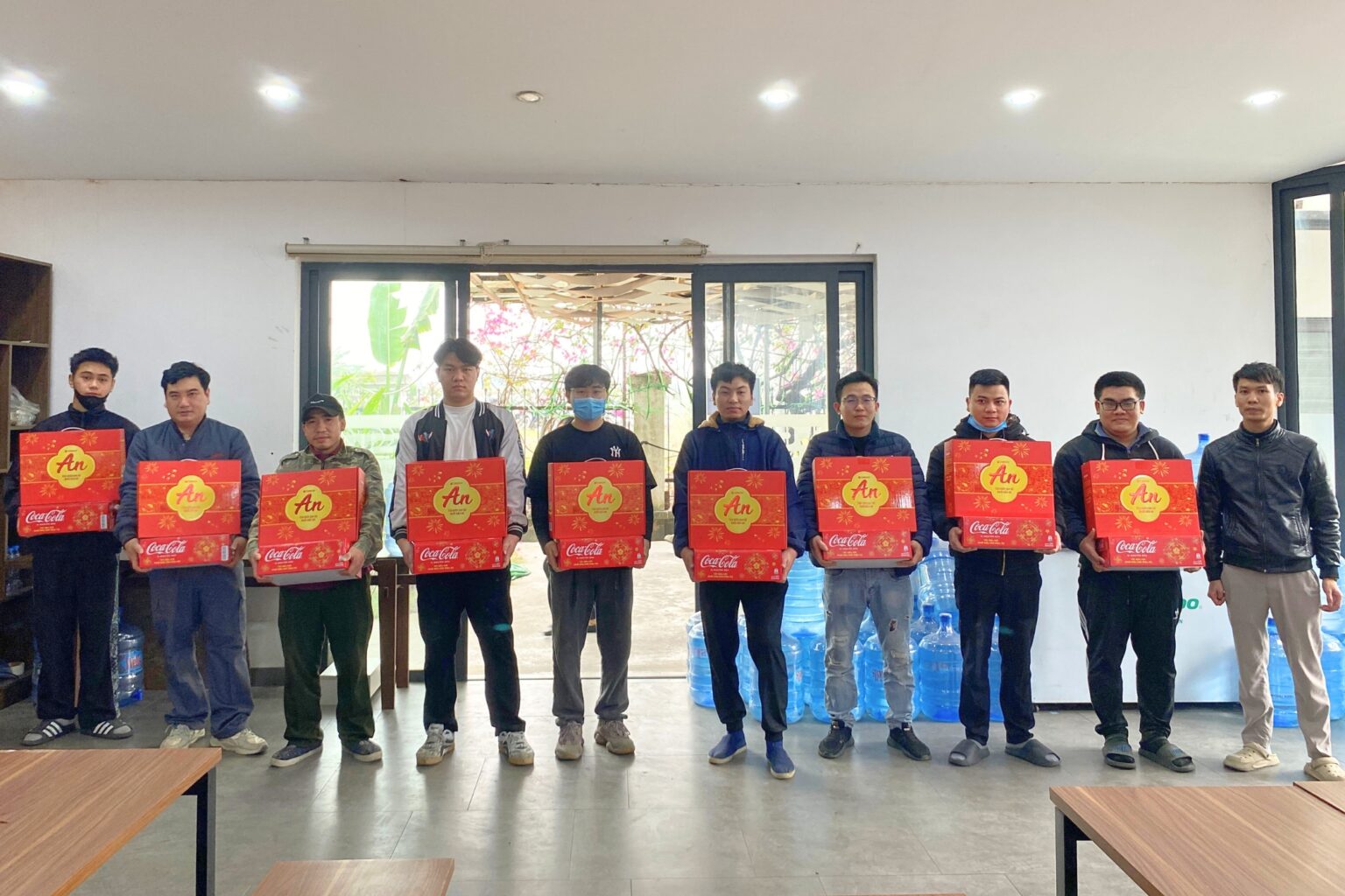 nesta-qua-tet-Nguyen-dan-Binh-Ngo